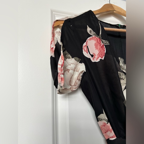 dynamite high low wrap dress size small floral - Picture 5 of 13